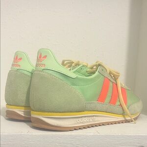 LAdidas SL 72 OG Women's Retro running shoes  adidas Women’s Mint Green Sneakers